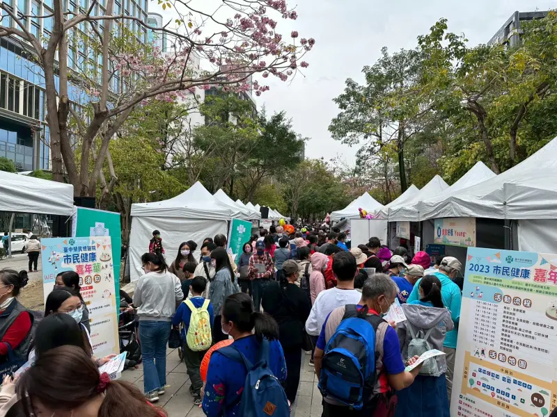 ▲五月瘋藍莓～臺中水保樂園，以藍莓為主軸，串聯中苗在地農特產品24日在台中草悟道登場。（圖／資料照片）