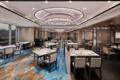 ▲台北六福萬怡酒店粵亮廣式料理，週末上午推出全新「早茶時段」，約大家「嘆早茶」。（圖／台北六福萬怡酒店提供）