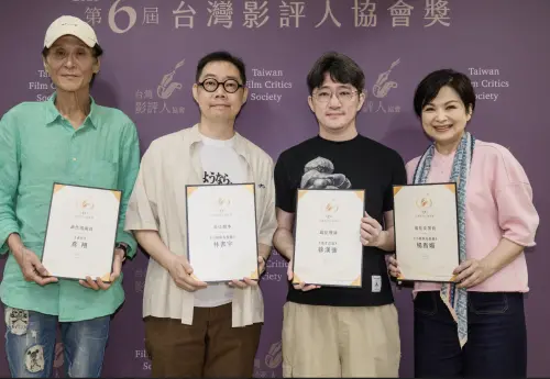 ▲喜翔(左起)、林書宇、徐漢強與楊貴媚分別勇奪第6屆台灣影評人協會各項大獎。(圖/台灣影評人協會提供) ▲喜翔(左起)、林書宇、徐漢強與楊貴媚分別勇奪第6屆台灣影評人協會各項大獎。(圖/台灣影評人協會提供)