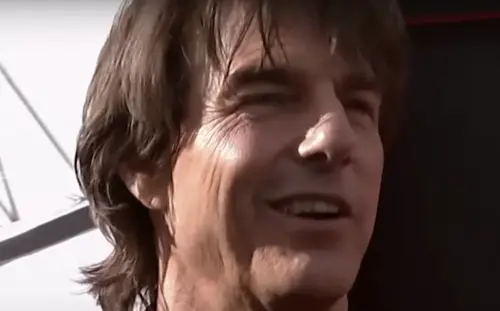 湯姆克魯斯被問父親節敷衍帶過！多年不見親生女關係尷尬　　
