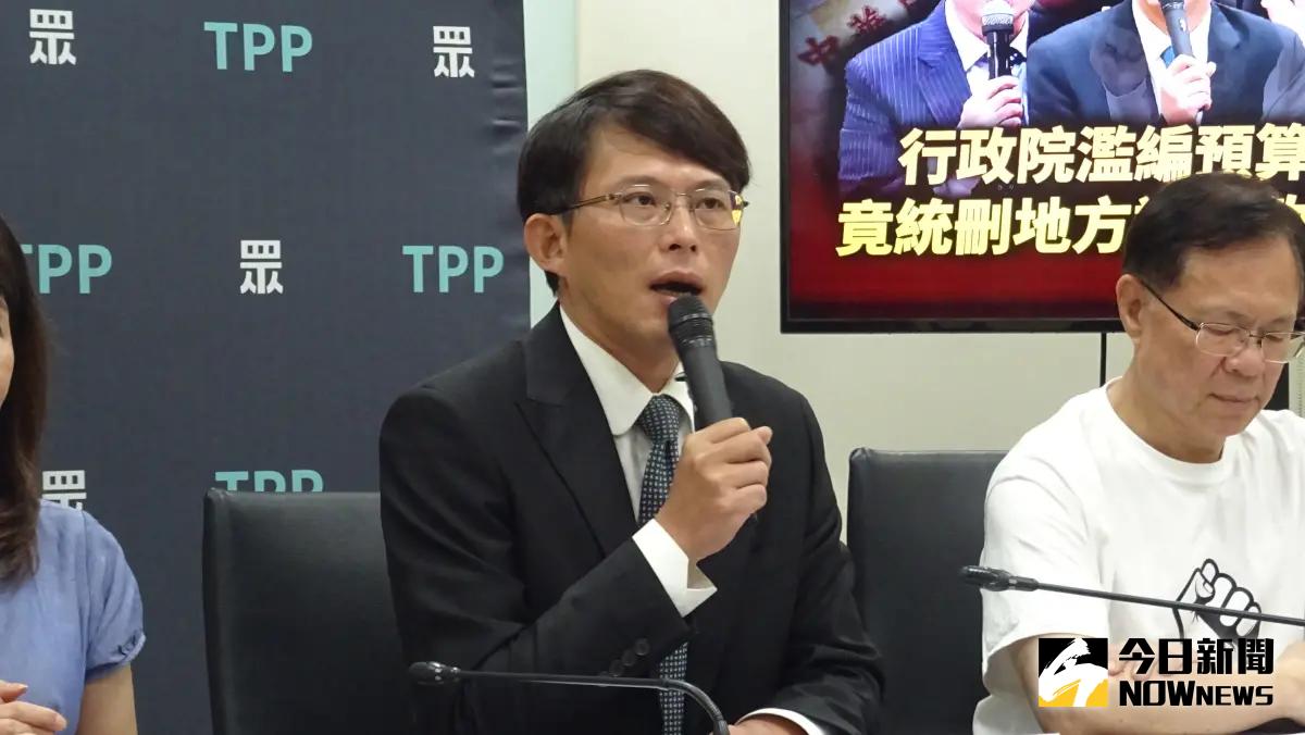 ▲民眾黨立院黨團總召黃國昌出席立院黨團記者會。（圖／記者呂炯昌攝，2025,05.23）