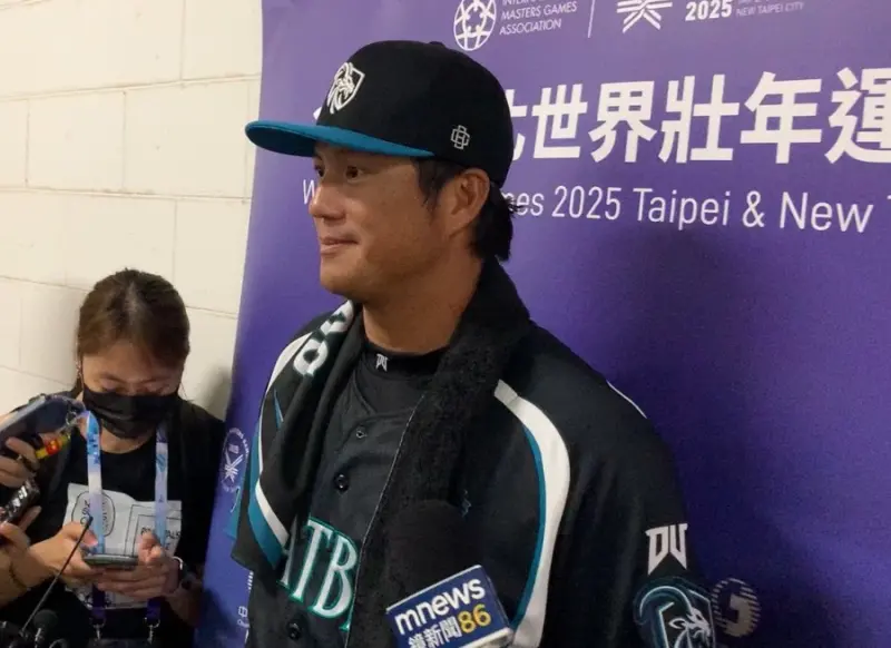 ▲山羊兄弟高國輝今日在世壯運敲出1支安打，他賽後笑說是矇到的，自曝被老隊友林晨樺的球嚇到。（圖／記者陳柏翰攝）