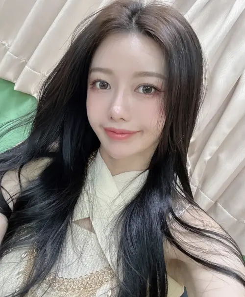 ▲李雅英受邀登上《女孩好野2》節目。（圖／李雅英IG）