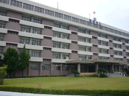 ▲國際商工創立於1948年,2022年8月已停招。(圖/國際商工臉書) ▲國際商工創立於1948年,2022年8月已停招。(圖/國際商工臉書)