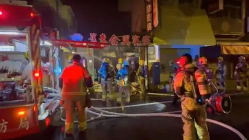 ▲  台南市安平區百年伴手禮名店「舊李合興蜜餞」25日凌晨因不明原因發生火警，營業受到影響。（圖／翻攝畫面）