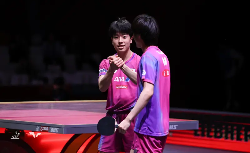 ▲日本23歲桌球好手戶上隼輔迎來生涯重大突破。他與拍檔篠塚大登在2025卡達杜哈舉行的桌球世界錦標賽中一路過關斬將，強勢挺進男子雙打決賽，今晚要和篠塚大登搭檔，與台灣的林昀儒／高承睿來爭奪金牌。（圖／取自ITTF）