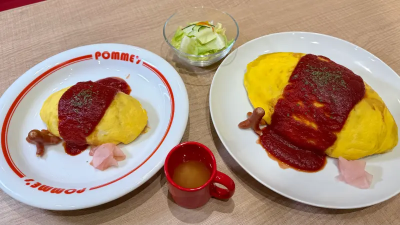 ▲南港LaLaport新餐廳開幕！日本最大蛋包飯「ポムの樹蘋果樹」，開吃「比臉大蛋包飯」，近40款創意蛋包飯、組合多達200多種，開幕優惠一次看。勝勢豬排限定料理「六揚勝串炸套餐」也開賣。（圖／記者蕭涵云攝）