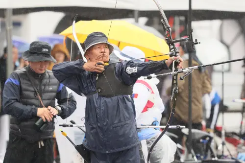 藝人亮哲爸爸是前射箭國手　陳志洋風雨中出賽世壯運
