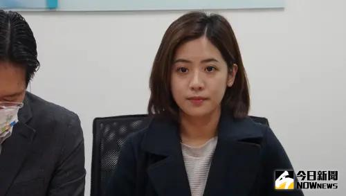 柯文哲7千萬交保！學姐黃瀞瑩突發「黑底文」　14字吐真實心聲
