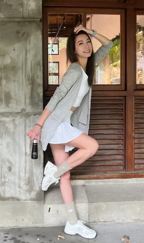 《海豚灣戀人》林韋君去哪了?出道7年就萌生退意 46歲現況曝光(圖/林韋君臉書) ▲《海豚灣戀人》林韋君去哪了?出道7年就萌生退意 46歲現況曝光(圖/林韋君臉書)