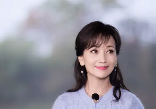 ▲趙雅芝凍齡美貌，被視為永遠的「不老神話」。（圖／摘自微博）