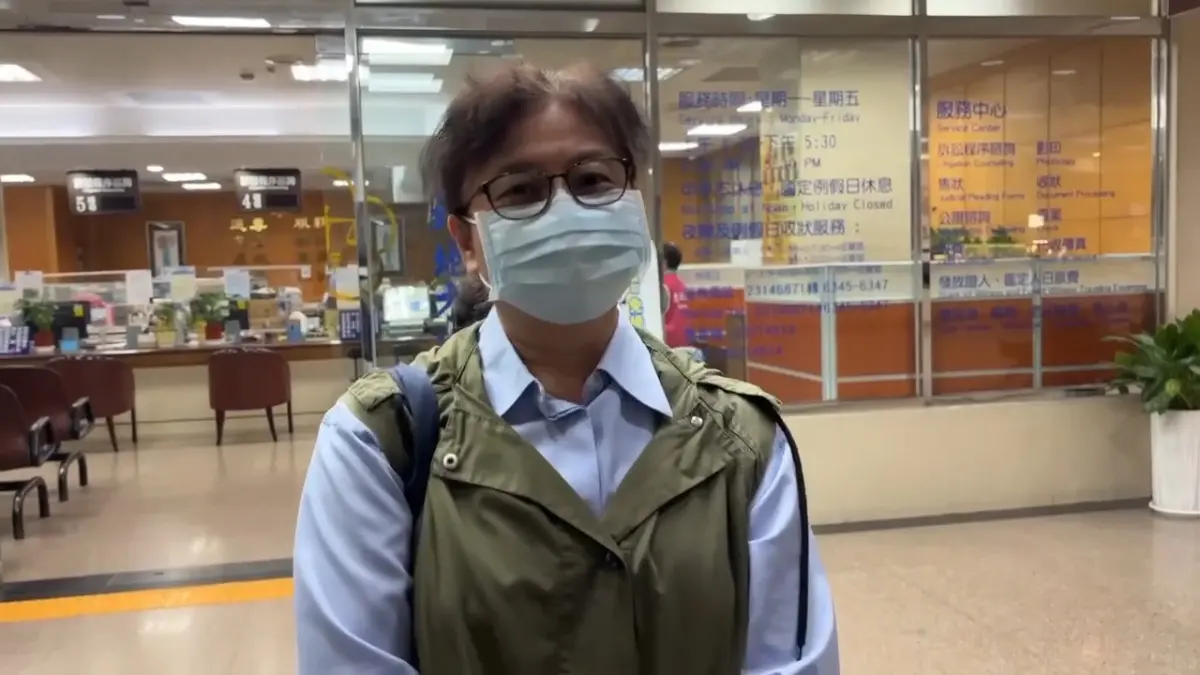 京華城案違法放行？都委會執秘安撫彭振聲簡訊曝光