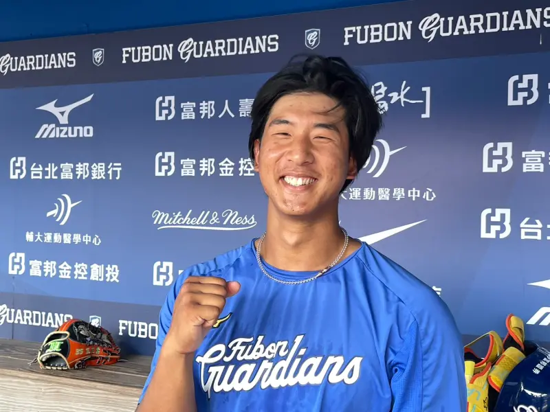 ▲富邦悍將投手陳鐿中上周被升上一軍，明戰將迎來一軍生涯初先發，將在主場2連戰面對排名第一的統一獅。陳鐿中今（27）日賽前受訪時，直呼沒想到自己這麼快就可以升上一軍（圖／記者林子翔攝）