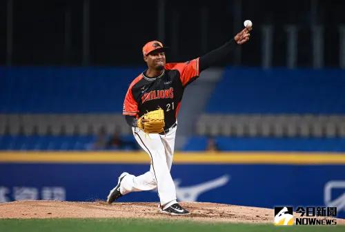 ▲統一獅洋投蒙德茲今日面對樂天桃猿挑戰本季第10勝。（圖／記者葉政勳攝 ,2025.05.27）