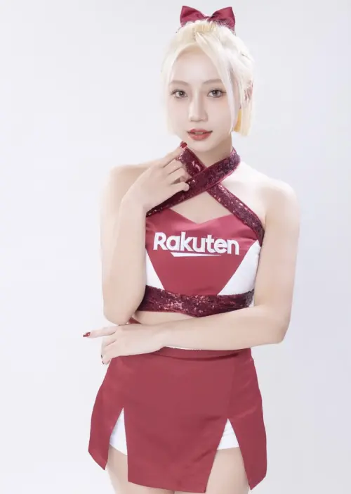 ▲卉妮是樂天啦啦隊本土成員中會受到外界關注的代表，身材頗吸睛。（圖／摘自IG）