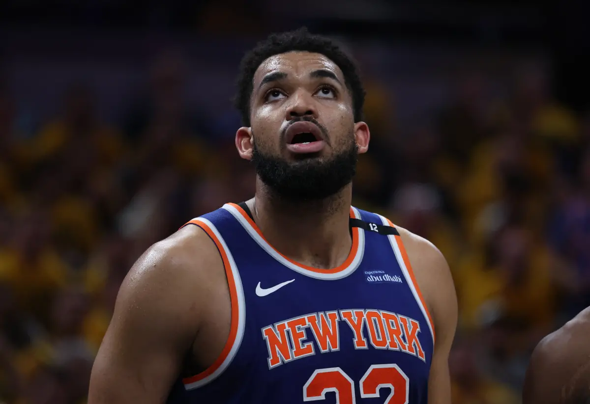 NBA／尼克完了？KAT「跛行畫面」流出 含淚拒談傷勢：我恨輸球