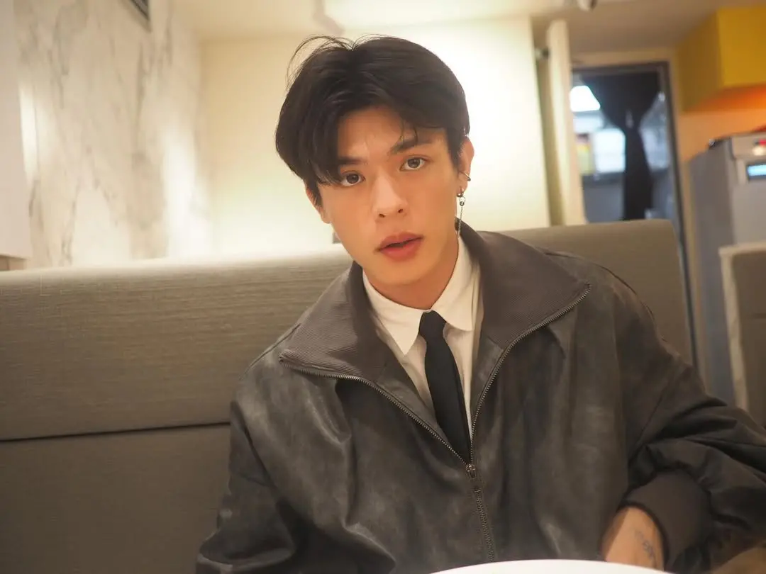 ▲演員邱以太繼承媽媽林葉亭的好基因，有著濃眉大眼及高挺的鼻樑，《NOWnews今日新聞》還為您盤點另外3位超帥星二代，包含謝展榮、李玉璽、邱煌禕。（圖／邱以太 IG）