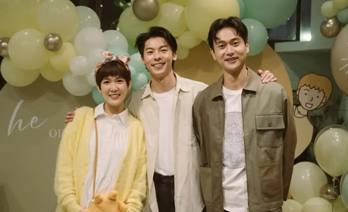 ▲孫可芳和劉冠廷的兒子「小太陽」已經1歲2個月，許光漢（中間）主動要當乾爹，孫可芳今分享兒子與乾爹的互動，相當可愛。（圖／翻攝自孫可芳IG）