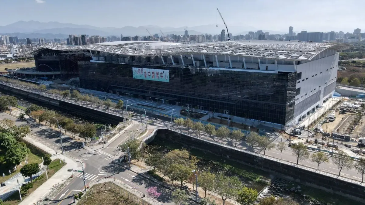 ▲「超巨蛋」位於興建中的台中國際會展中心附近。（圖／資料照片）