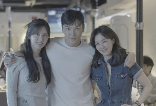 ▲孫誾瑜(左起)、7high、姜智榮是節目後期的監獄夥伴。(圖/翻攝自姜智榮IG) ▲孫誾瑜(左起)、7high、姜智榮是節目後期的監獄夥伴。(圖/翻攝自姜智榮IG)