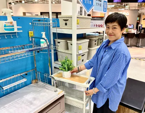 ▲小宅坪效極大化，近年能夠「向上延伸」、「隱形化設計」、「一物多用」的美型收納方案應運而生。（圖／特力屋提供）