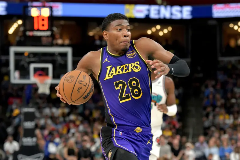 ▲八村壘下季為1800萬美元的到期約，洛杉磯湖人隊正積極尋求補強內線長人，以將具備交易價值的八村列為潛在籌碼之一。（圖／美聯社／達志影像）