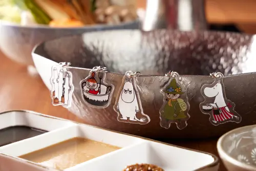 ▲黑毛屋超萌吊飾扭蛋，等大家來體驗。 （圖／乾杯集團提供）