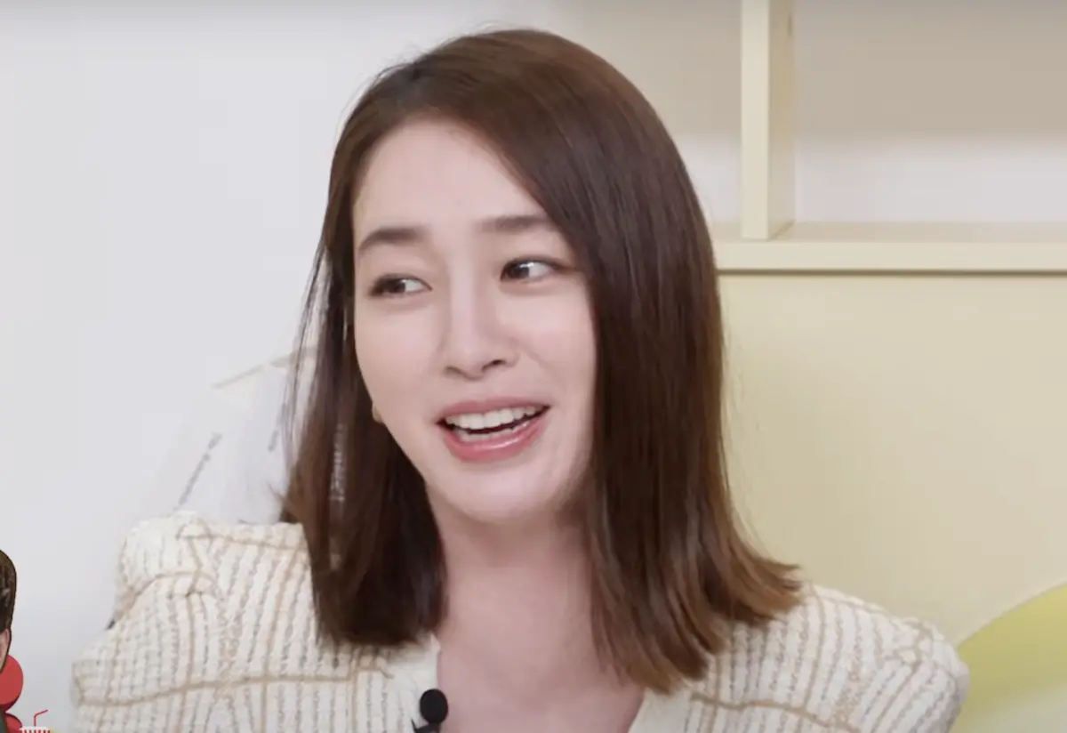 ▲李炳憲（又譯：李秉憲）的老婆李珉廷（如圖）曾幫金鍾國（又譯：金鐘國）安排過很多場相親，但一直被拒絕。（圖／KBS Entertain YouTube）