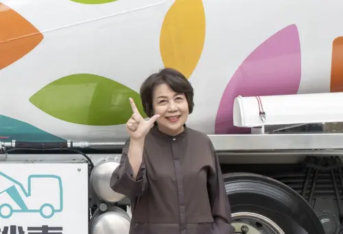 國產建材董事長徐蘭英。(圖╱國產建材提供) ▲國產建材今同時召開董事會,通過徐蘭英續任董事長。(圖╱國產建材提供)