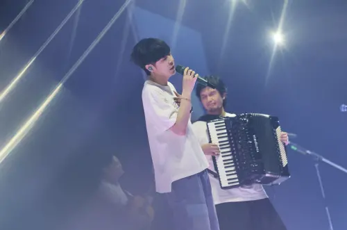 蘇打綠高雄青峰才唱3首「突喊退票」！　家凱1舉動：恐成最後巡演
