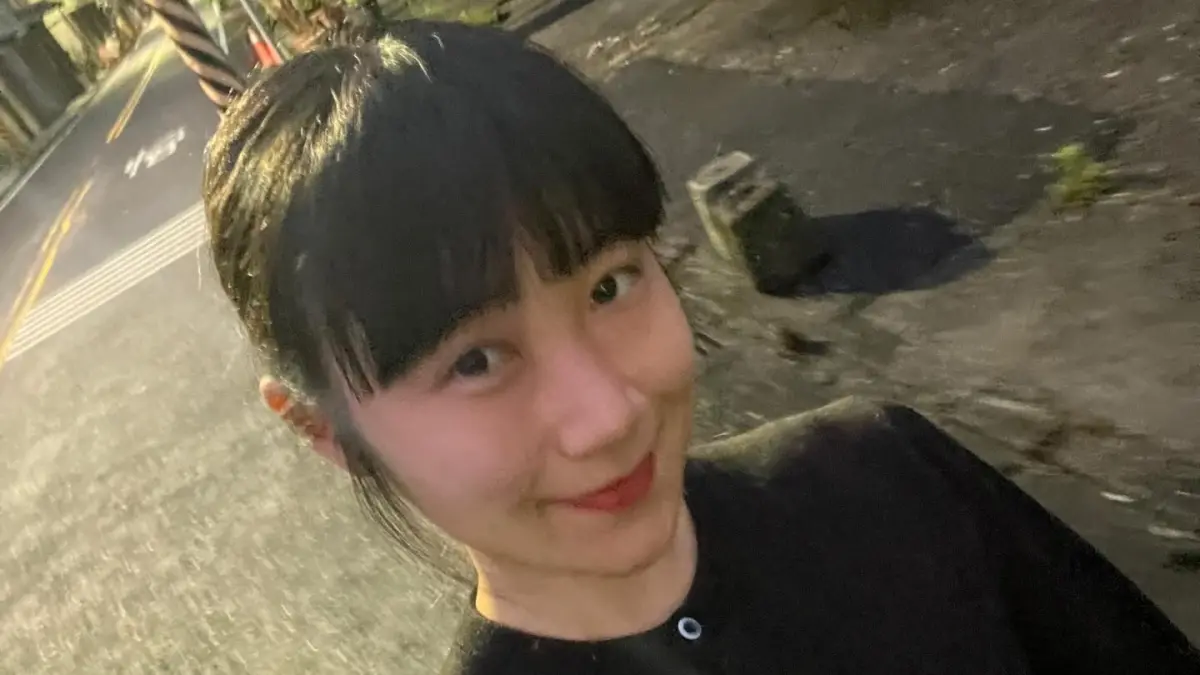 ▲網紅NanaQ日前發文提及粉絲對她和蔡依林晚睡有不一樣的標準，蔡依林晚睡是熬夜了，她晚睡就是假人設愛騙人。（圖／翻攝自Threads@nanaq1111）