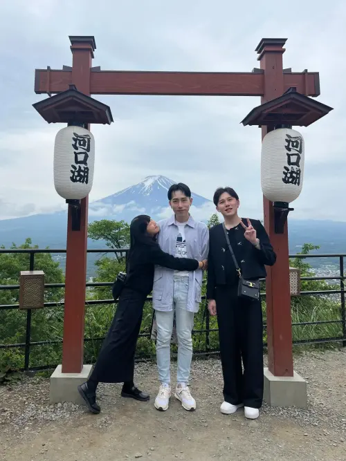 ▲NanaQ(左)隨後表示對方是家人,仍舊不少人不願買單。(圖/翻攝自NanaQ Threads) ▲NanaQ(左)隨後表示對方是家人,仍舊不少人不願買單。(圖/翻攝自NanaQ Threads)