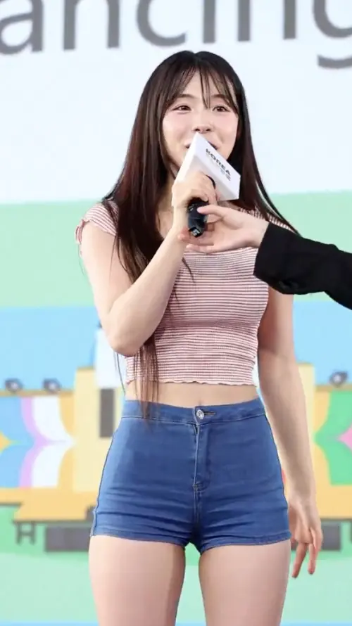 ▲李多慧在活動時，意外曝光跟前男友的約會景點。（圖／讀者提供）