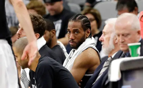 ▲「雷納德亞洲巡迴桃園站」今（30）日於在桃園市立體育館舉辦，NBA美國職籃 （National Basketball Association）超級球星雷納德（Kawhi Leonard）與唐斯（Karl-Anthony Towns）皆親臨桃園巨蛋。（圖／美聯社／達志影像）