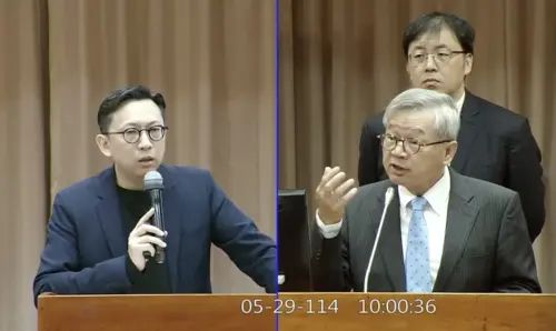 質詢遇燈泡壞掉！葛如鈞大喊「主委缺電了」國科會主委傻眼

