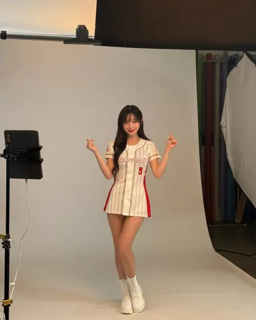 ▲金娜妍29日正式由味全龍官宣，成為小龍女成員。（圖／翻攝自金娜妍IG）