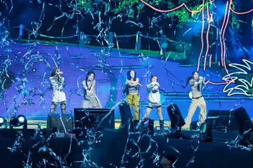 ▲▼KiiiKiii一連送上多首表演,可愛不失性感。(圖/讀者提供) ▲▼KiiiKiii一連送上多首表演,可愛不失性感。(圖/讀者提供)