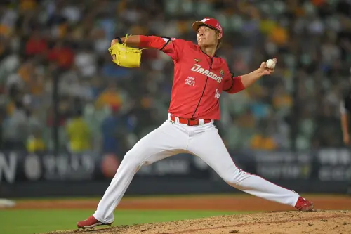 ▲味全龍與中信兄弟上演瘋狂打擊戰，味全龍靠著11局上4分大局驚險贏球，賽後總教練葉君璋特別感謝王維中7、8兩局登板中繼無失分表現，表示他有投出自己理想的樣子，也透露王維中接下來會先重回牛棚待命，從中繼出發持續調整。（圖／味全龍提供）