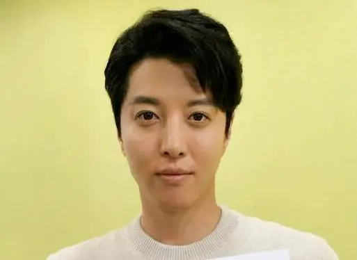 李東健熱戀姜海琳：我現在很幸福　大方跟朋友介紹「這是我女友」