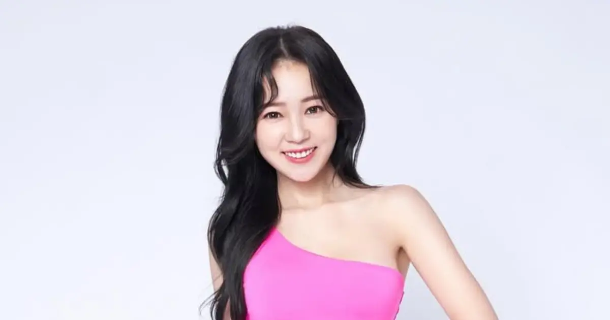 ▲小闆娘藝人詹子晴丫頭在Threads上分享，員工旅遊花了每人3.2萬元玩沖繩卻受氣踩雷，「連吃三餐一樣的」以為在當兵。參加旅行團出國如何「跟團不踩雷」？幫大家條列「8大重點提醒」一次看。（圖／翻攝自詹子晴丫頭小闆娘FB）