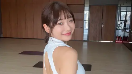 愛莉莎莎業配比基尼惹議！「C變A」遭質疑　冷回：本來就伸縮自如
