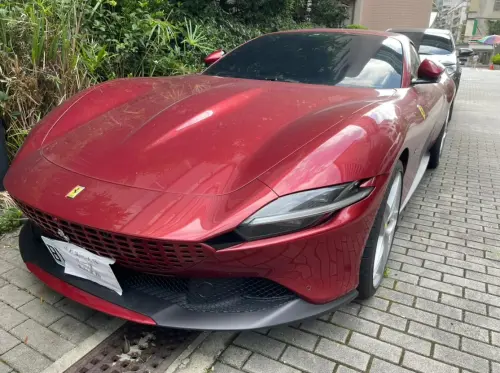 刑事局偵辦幣想科技涉嫌洗錢、詐欺案件,查扣法拉利、瑪莎拉蒂等豪車 。(圖/翻攝畫面) ▲刑事局偵辦幣想科技涉嫌洗錢、詐欺案件,查扣法拉利、瑪莎拉蒂等豪車 。(圖/翻攝畫面)