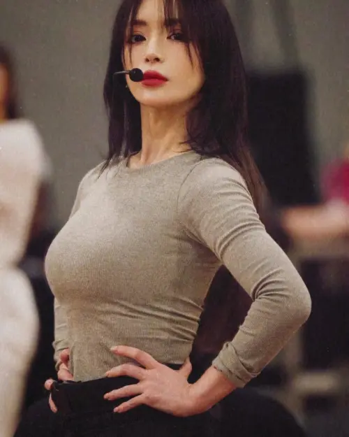 ▲濱崎步不僅曾與前夫大打出手，還與經紀公司社長大談父女戀。（圖／翻攝自濱崎步IG）