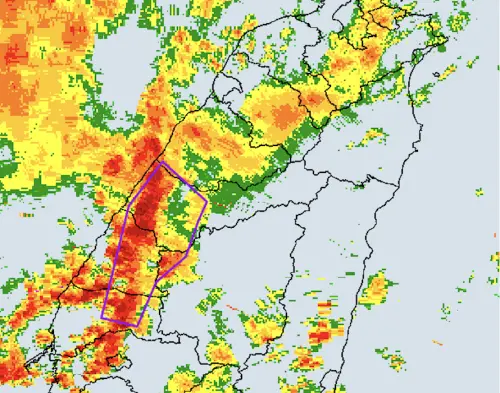 不斷更新/國家警報連發!全台「大雷雨爆擊」 最新警戒範圍出爐