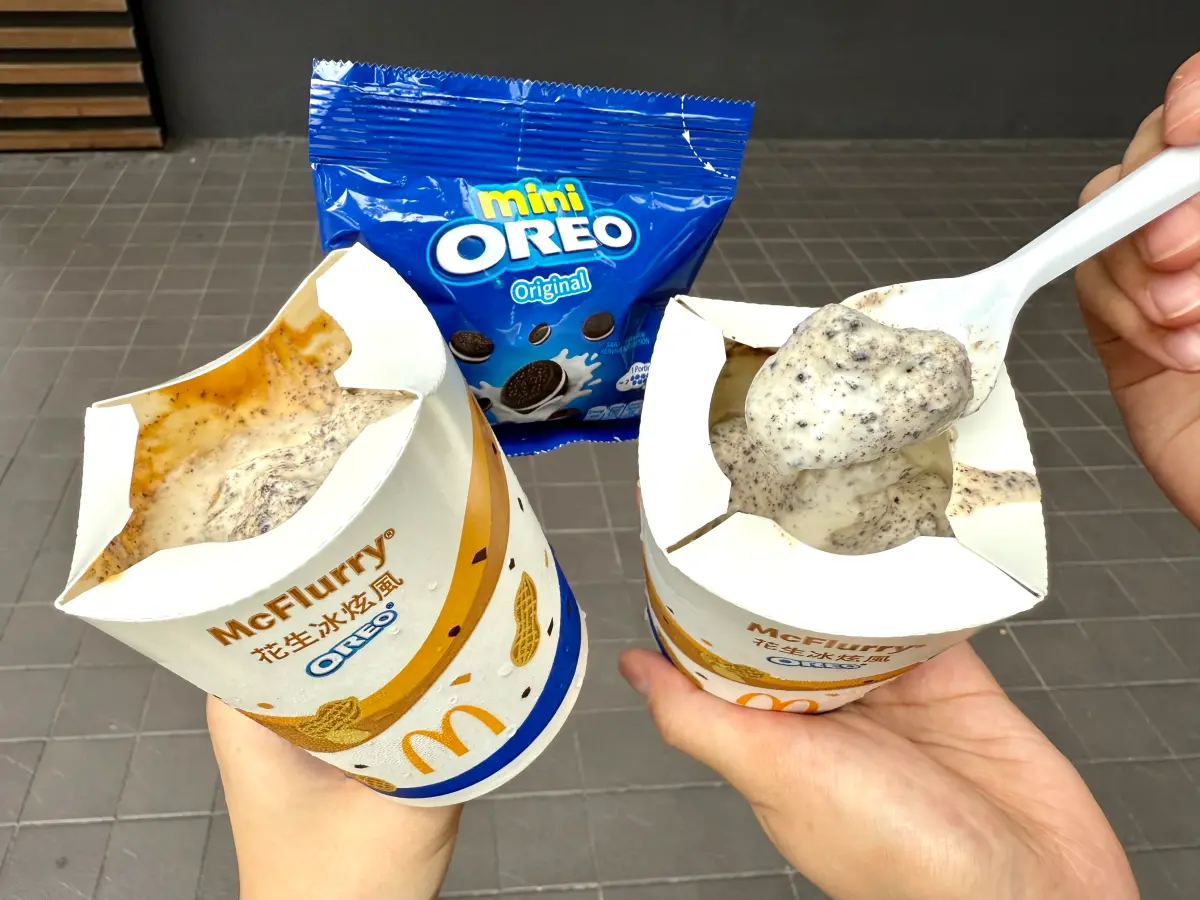 ▲一名網友分享在麥當勞將「OREO花生冰炫風」加上美式咖啡，撞擊出像是義大利經典甜點「affogato」的滋味，甚至本原版的還要更好吃。（圖／記者蕭涵云攝）