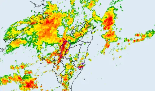 ▲氣象署發布大雷雨即時訊息。 ▲氣象署發布大雷雨即時訊息。