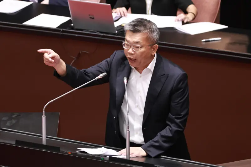 藍白倡「2028無煤中火」！蔡其昌罕見動怒　轟盧秀燕擋燃氣機組