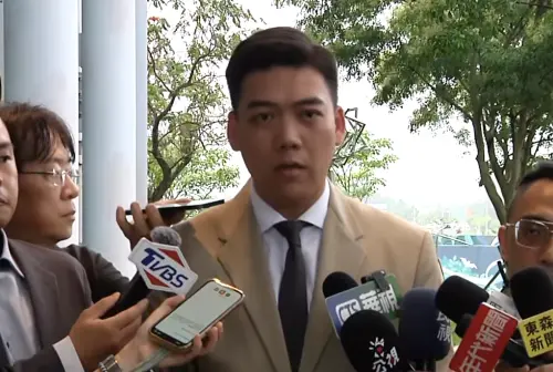 賴苡任聲請假處分!主張不需「領銜人送件」 他嘆:會是一場災難