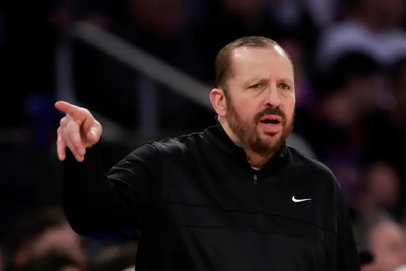 NBA／尼克開除總教練Thibodeau！球團「受夠內耗」：先發恐得重組