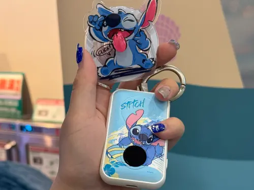 ▲Apple Watch 迷你行動電源499元。（圖／記者鍾怡婷攝）